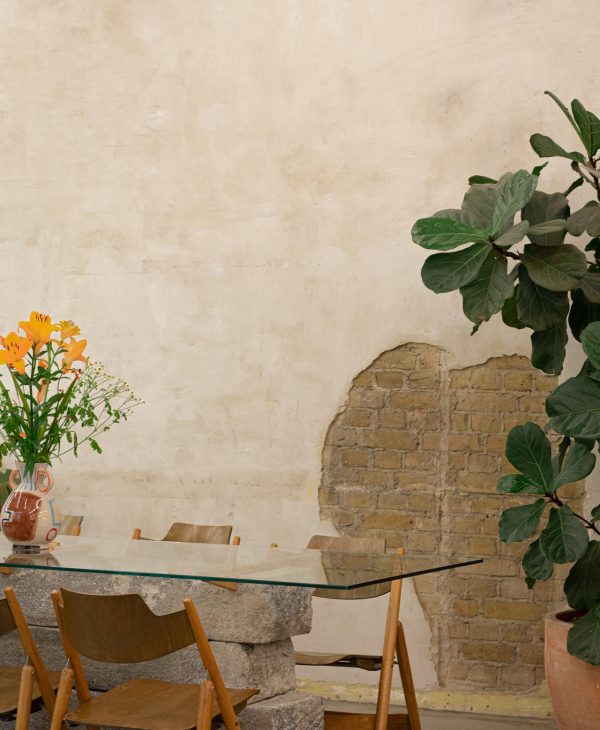 wallpaper-peel-remove-sticker